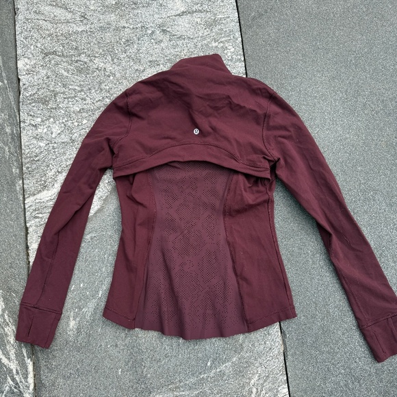 Burgundy lulu define jacket - Picture 3 of 3